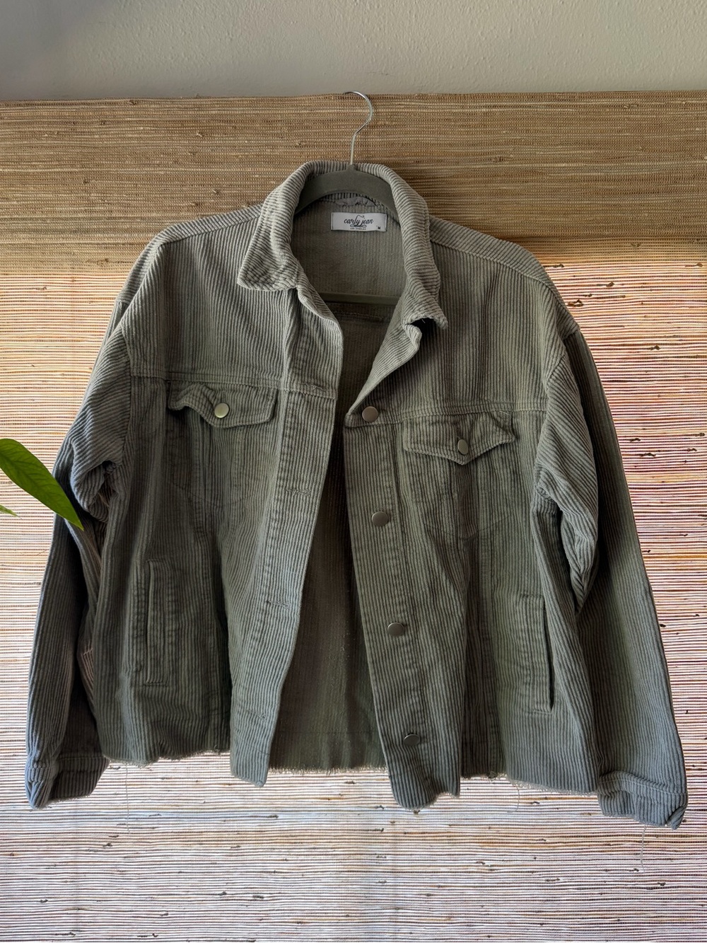 Corduroy Button-Up Jacket in Olive Green